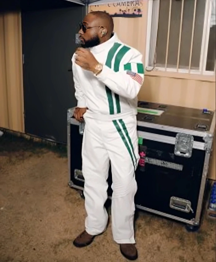 Davido-2026-Coachella-2026-Celebrity-White-Tracksuit-with-Green-Stripes