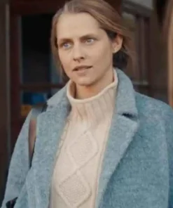 A-Discovery-of-Witches-Teresa-Palmer-Coat