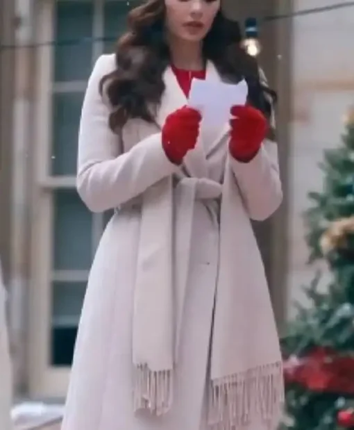 Christmas Keepsake 2023 Jillian Murray Trench White Coat