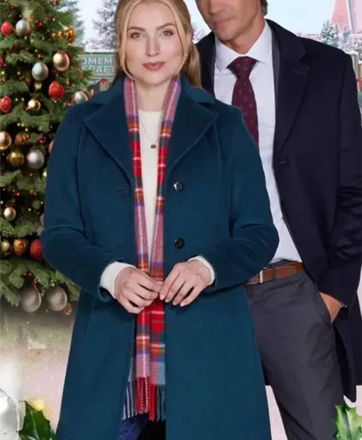 Christmas on Windmill Way 2023 Mia Meijer Blue Coat