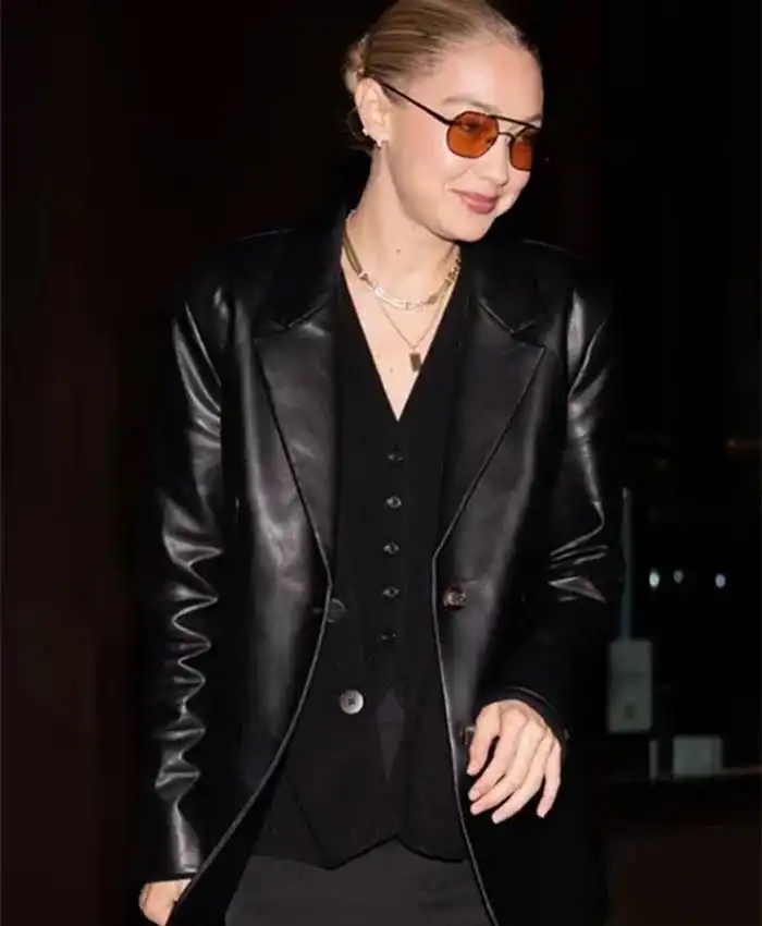 Gigi hadid black blazer hotsell