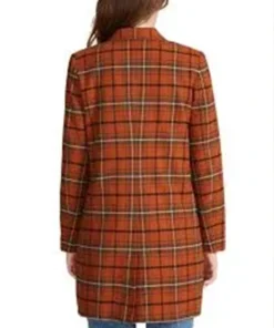 Good Trouble S04 Raisa Plaid Brown Blazer-back