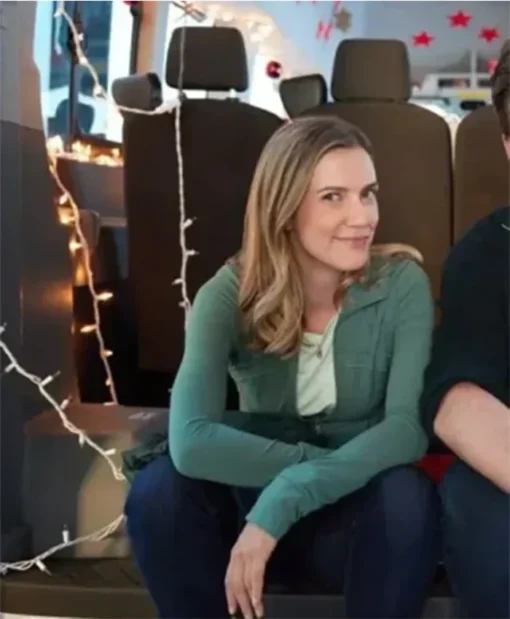 Holiday Road 2023 Sara Canning Track Jacket