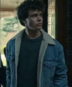 Jake Wheeler Chucky S02 Blue Jacket