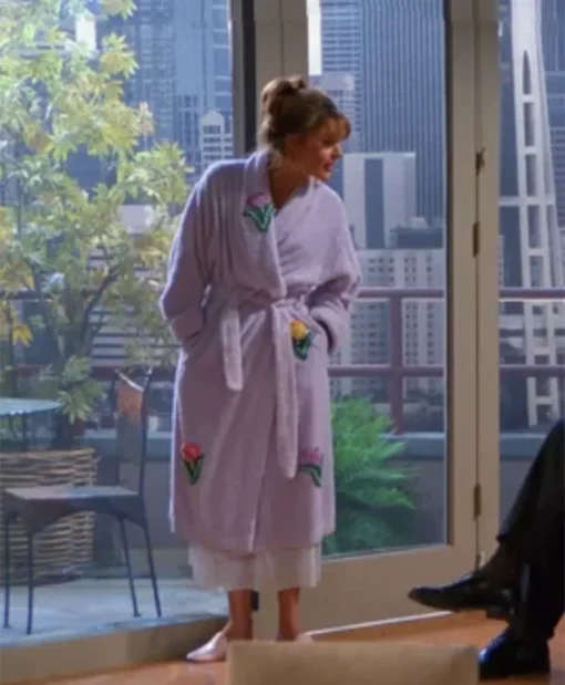 Jane Leeves Frasier S03 Coffee Bathrobe