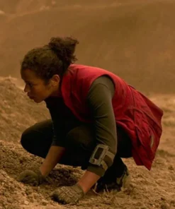 Judy Robinson TV Series Lost In Space S02 Taylor Russell Cotton Red Vest