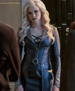 Killer Frost The Flash Season 3 Black Coat