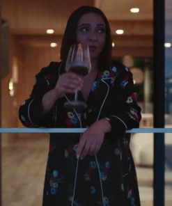Loot S02 Maya Rudolph Black Printed Robe