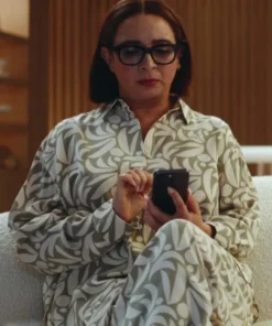 Loot S02 Maya Rudolph Printed Shirt