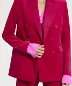 Loot S02 Maya Rudolph Red Blazer