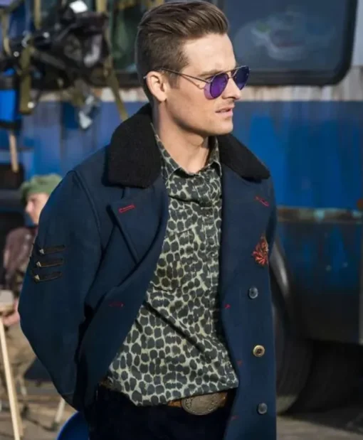 Mel Melvin Fear The Walking Dead S04 Blue Coat