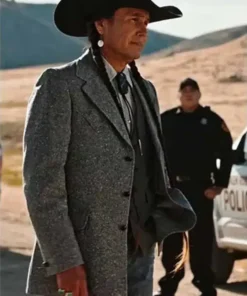 Mo Brings Plenty Yellowstone S04 Grey Wool Coat
