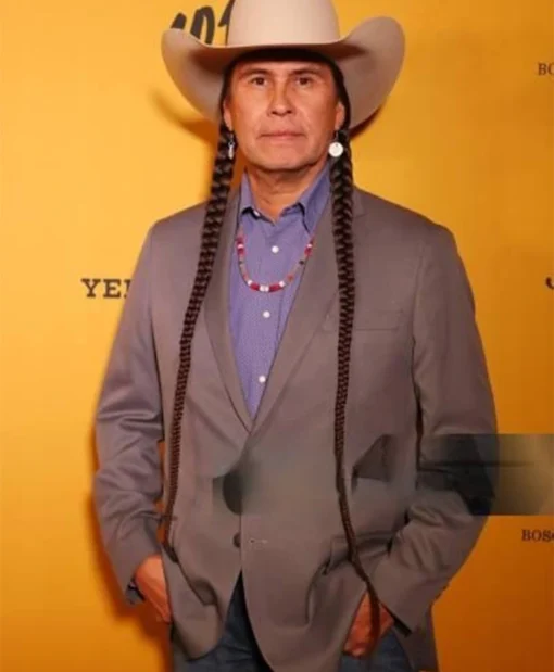 Moses Brings Yellowstone S05 Premiere Plenty Grey Blazer