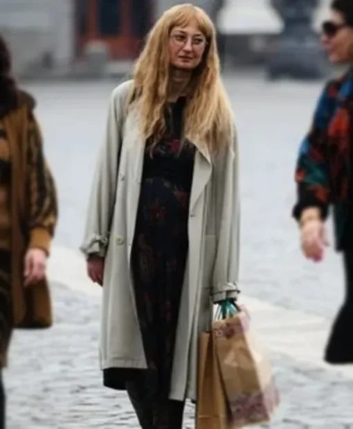 My Brilliant Friend S04 Alba Rohrwacher Coat