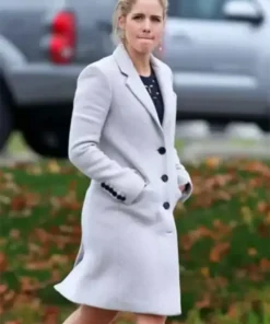 The Flash S01 Felicity Smoak Grey Coat