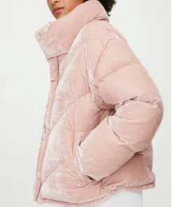 Wynonna Earp S04 Waverley Pink Puffer Jacket Side