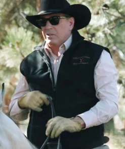 Yellowstone John Dutton Wool Black Vest For Sale