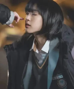 Yoon Ah-yi The Sound Of Magic Black Puffer Jacket