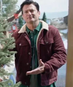 Buy Brysen Douglas Movie Deck the Walls 2024 Wes Brown Maroon Shearling Jacket For Unisex