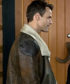A-Christmas-to-Remember-Cameron-Mathison-Jacket