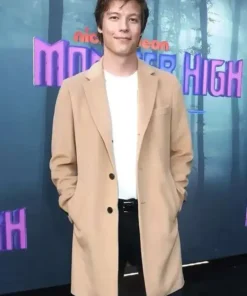 Monster High 2 Justin Derickson Beige Trench Coat