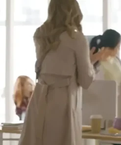 Pascale-Hutton-Nelly-Knows-Mysteries-Coat