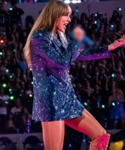 Taylor-Swift-Blue-Sparkly-Blazer