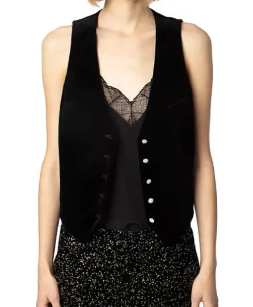 Elizabeth Hendrickson The Young and the Restless 2025 Vest