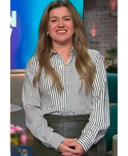 The Kelly Clarkson Show 2025 White Striped Shirt