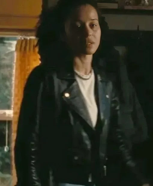 Chase Infiniti Film One Battle After Another 2025 Willa Asymmetric Leather Black Biker Jacket