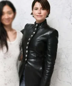 Agnes Film Hamnet 2025 Jessie Buckley Leather Black Jacket