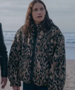 Down Cemetery Road S01 Ruth Wilson Sherpa Printed Jacket