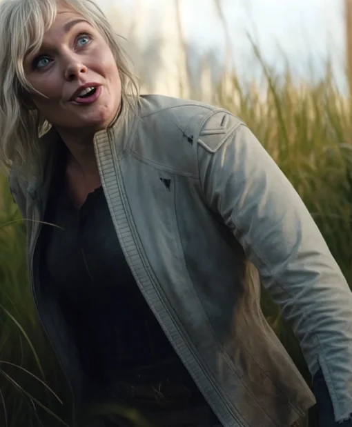Predator Badlands Elle Fanning White Jacket