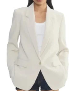 Amber Sitcom 2025 DMV S01 Chelsea Frei White Blazer