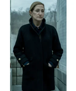 Nina Hobbs Mayor of Kingstown S04 Black Coat