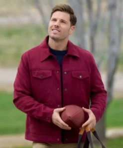 Finding Mr Christmas S02 Maroon Jacket