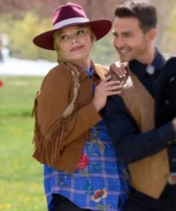 Finding Mr Christmas S02 Melissa Fringe Cropped jacket