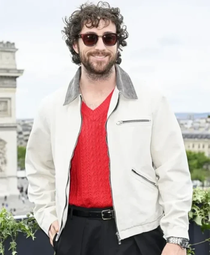 28 Years Later 2025 Aaron Taylor Johnson White Jacket