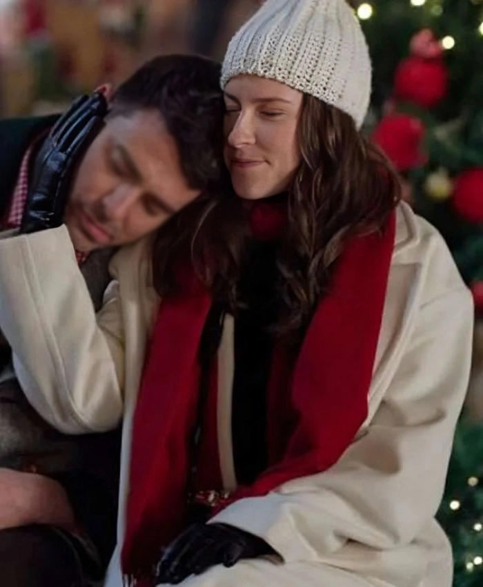 A Keller Christmas Vacation Eden Sher Coat