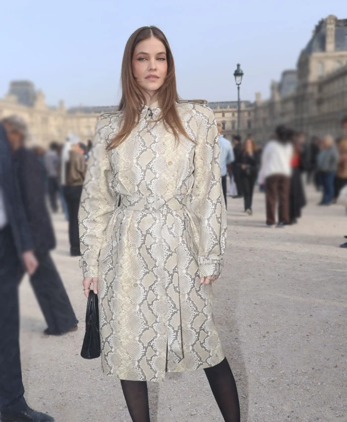 Barbara Palvin FW 2026 Printed Coat - Image 3