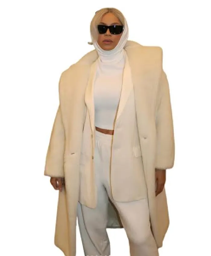 Beyoncé Cream Teddy Button Coat