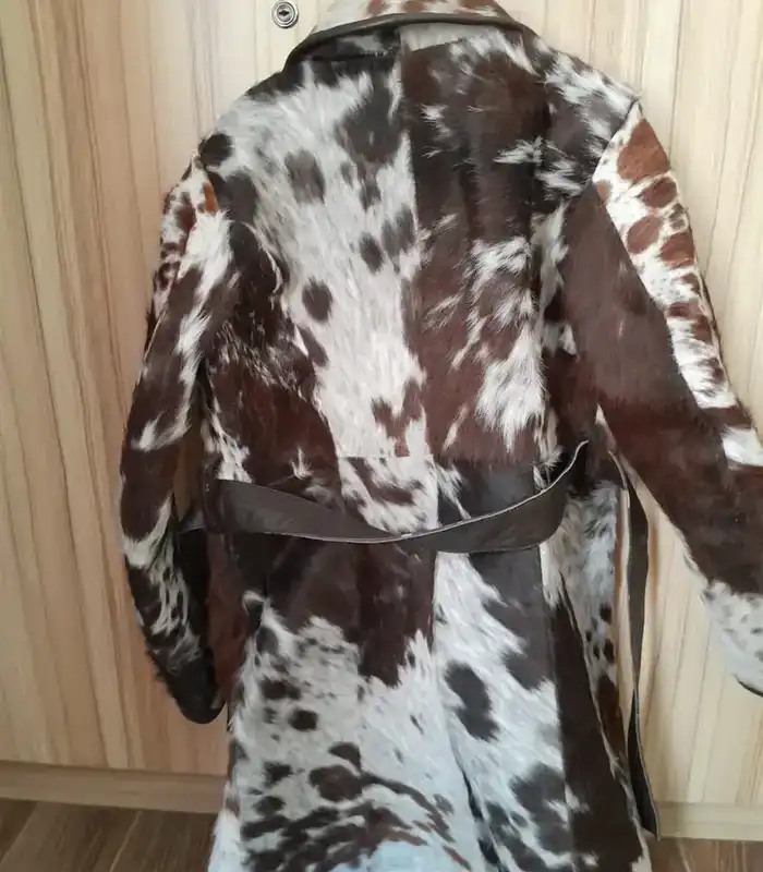 Alternative view of Cowhide Fur Brown And White Coat