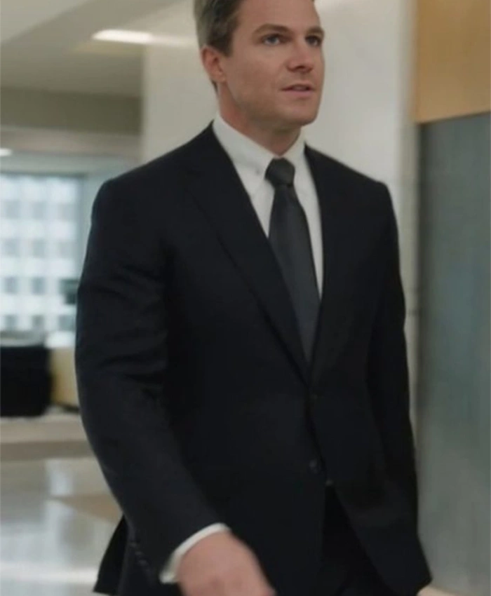 Suits LA Stephen Amell Black Suit - Image 2