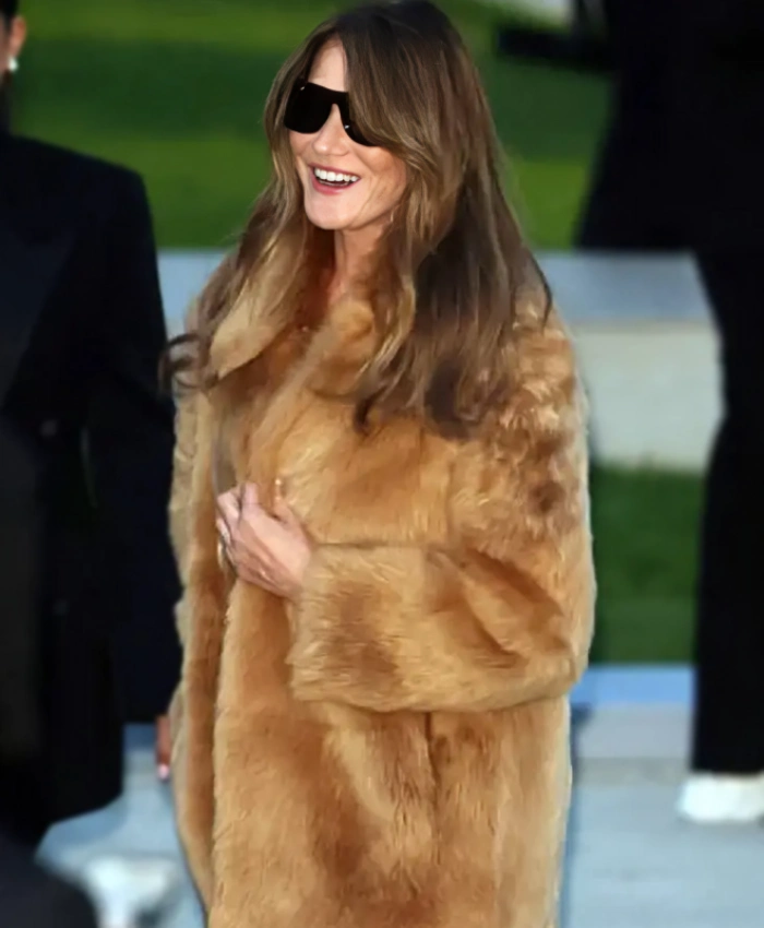 Carla Bruni Paris Fashion Week Photocall 2025 Fur Coat
