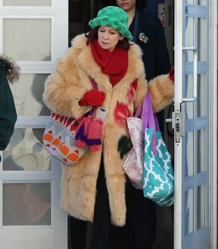 Carrie Preston Elsbeth S3 Fur Coat - Image 4