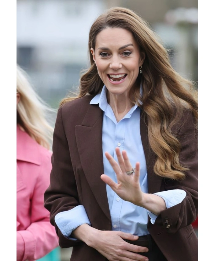Kate Middleton Castle Hill Academy Brown Blazer