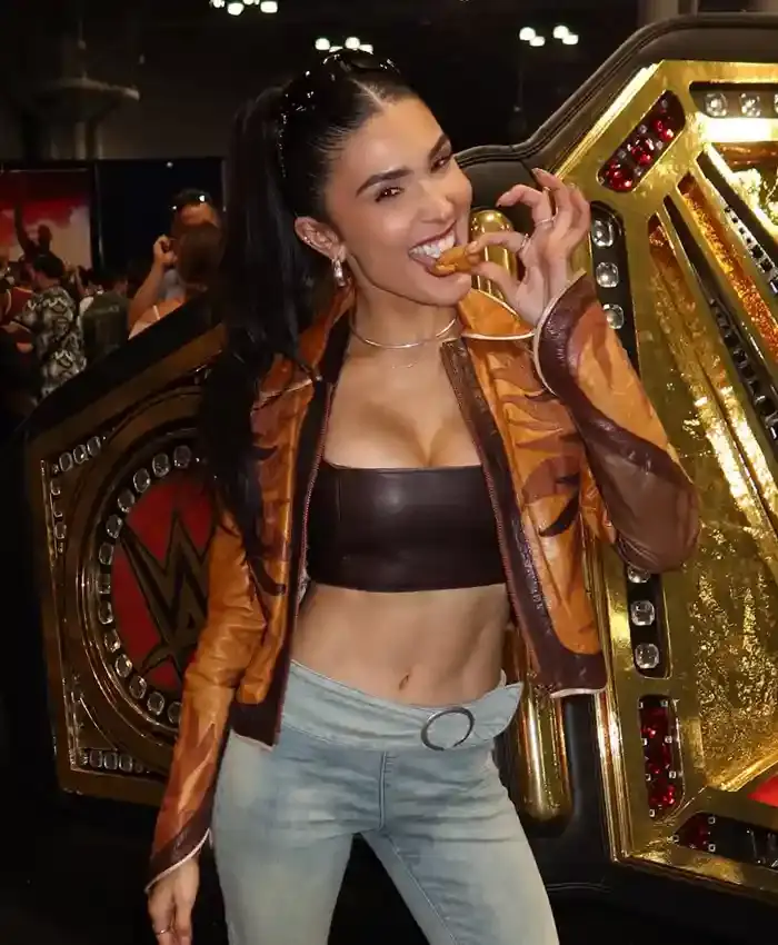 Cathy Kelley Fanatics Fest 2026 Brown Leather Jacket