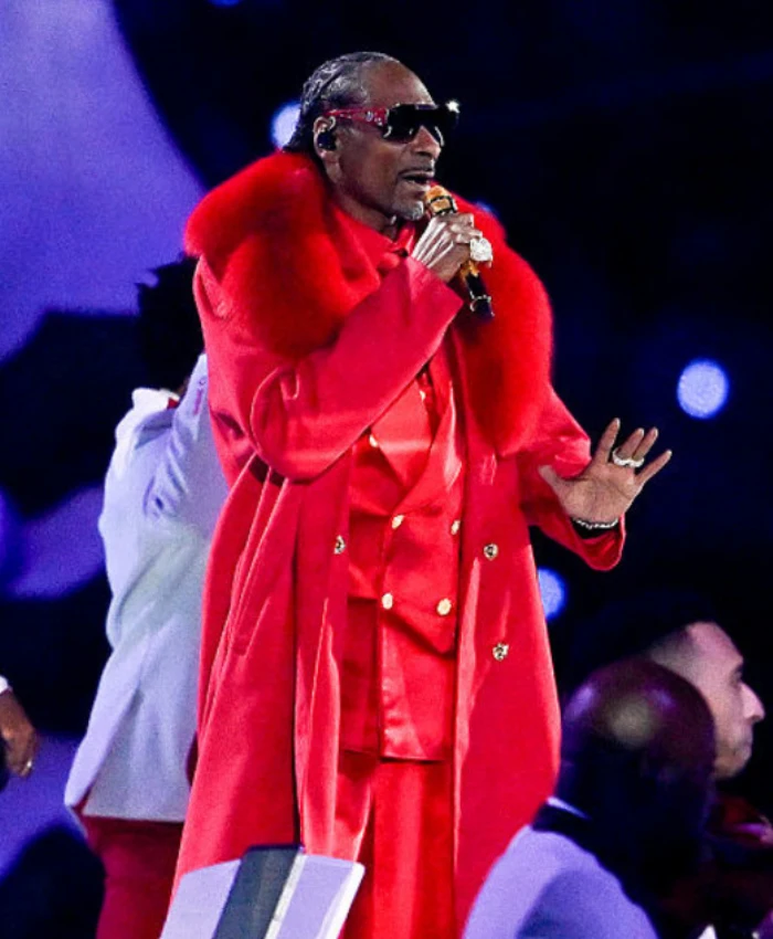 Christmas Day Halftime Show 2025 Snoop Dogg Coat