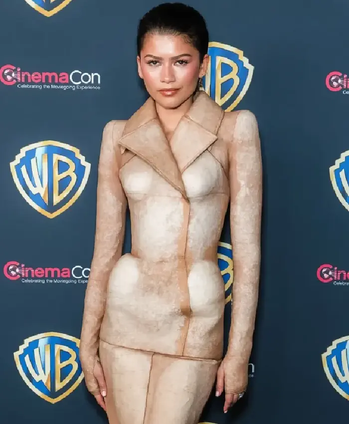 CinemaCon 2026 Zendaya Coat Sale