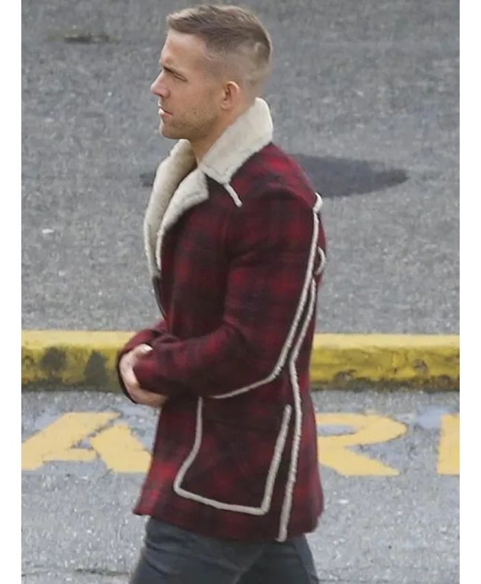 Ryan Reynolds Deadpool Red Jacket - Image 2